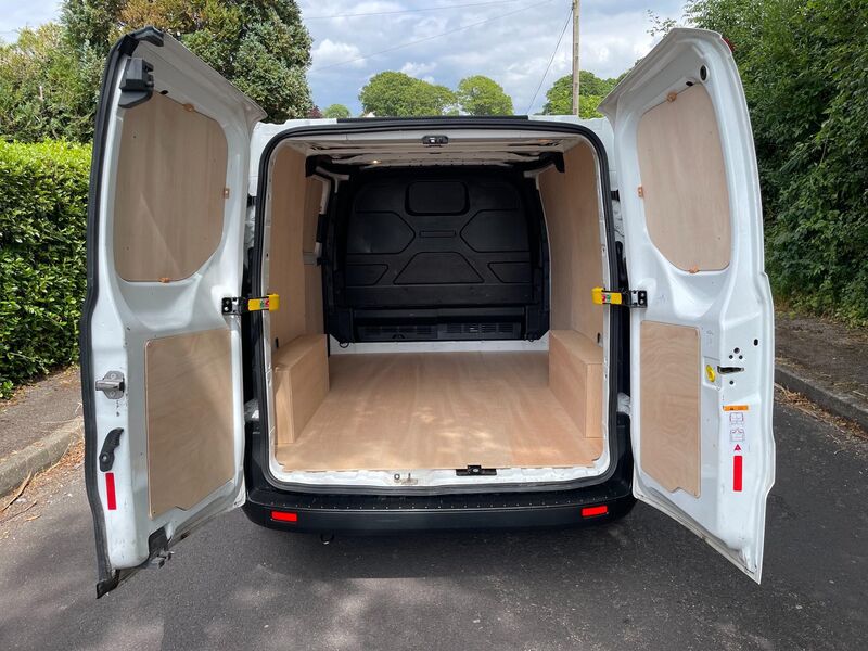 FORD TRANSIT CUSTOM