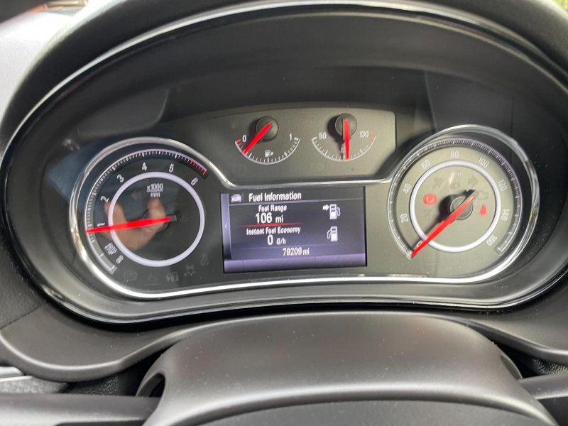 VAUXHALL INSIGNIA