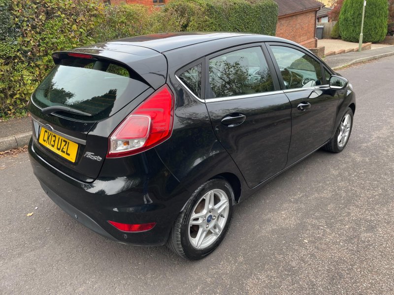 FORD FIESTA