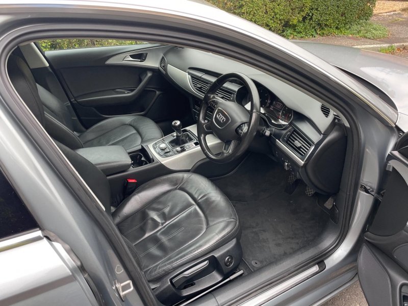 AUDI A6 AVANT