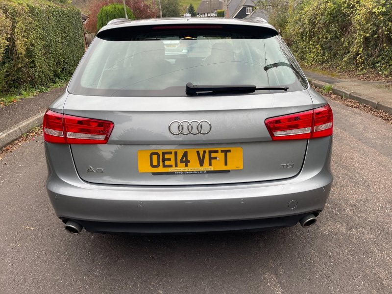 AUDI A6 AVANT