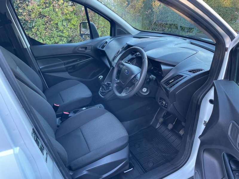 FORD TRANSIT CONNECT