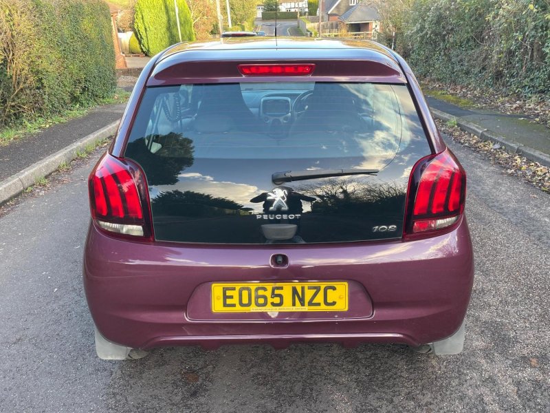 PEUGEOT 108