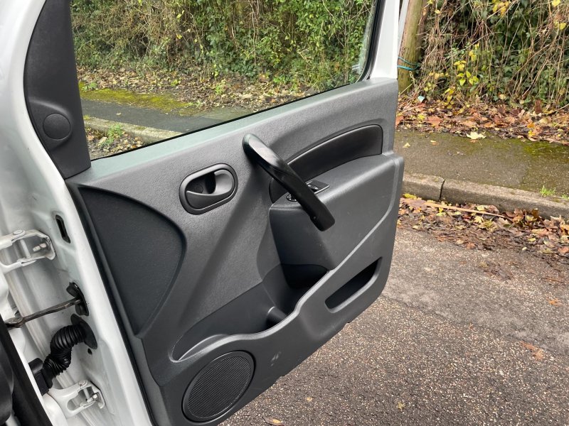 RENAULT KANGOO MAXI