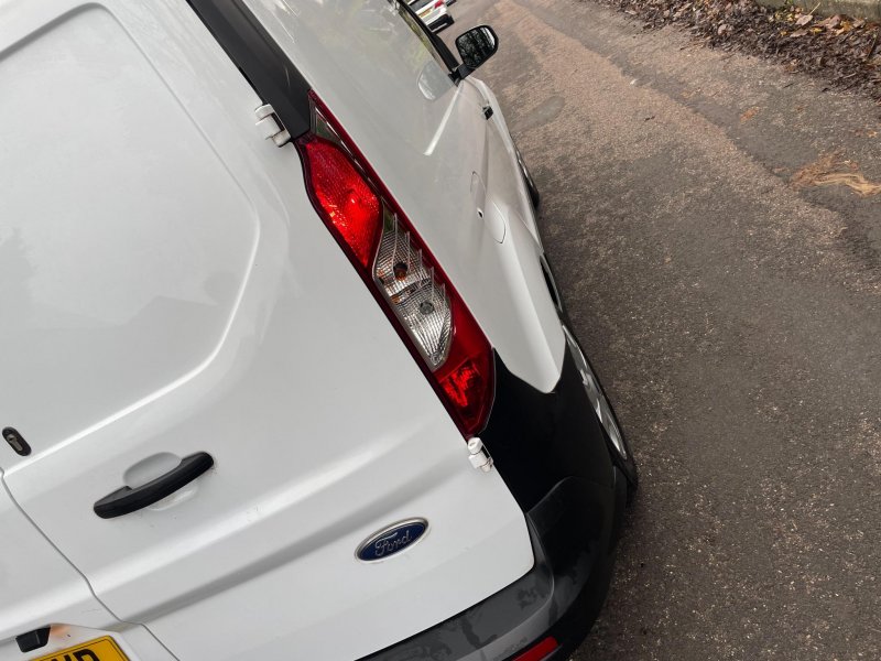 FORD TRANSIT CONNECT