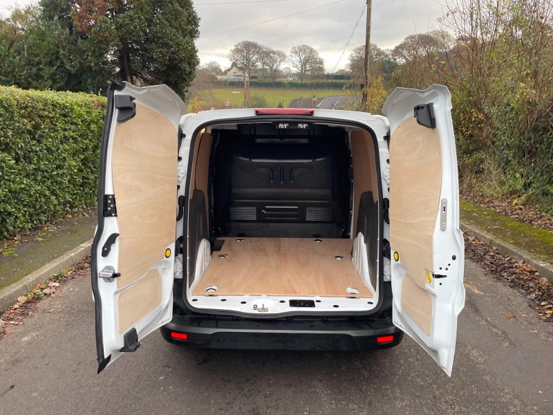 FORD TRANSIT CONNECT