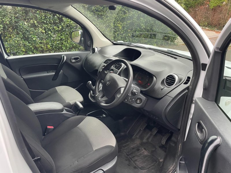 RENAULT KANGOO MAXI