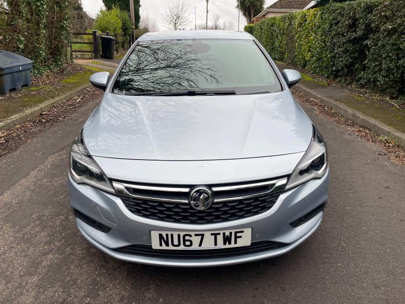 VAUXHALL ASTRA