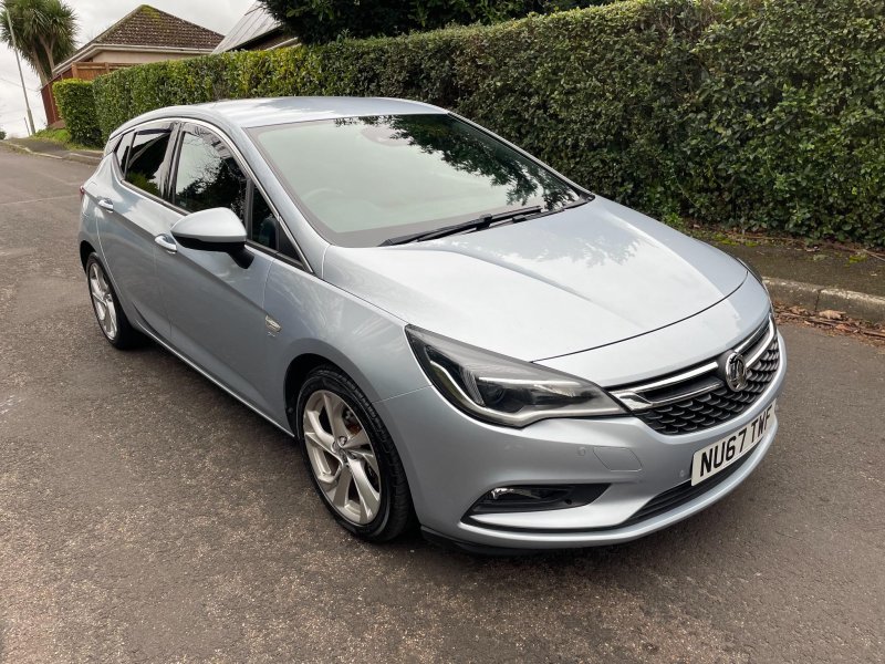 VAUXHALL ASTRA