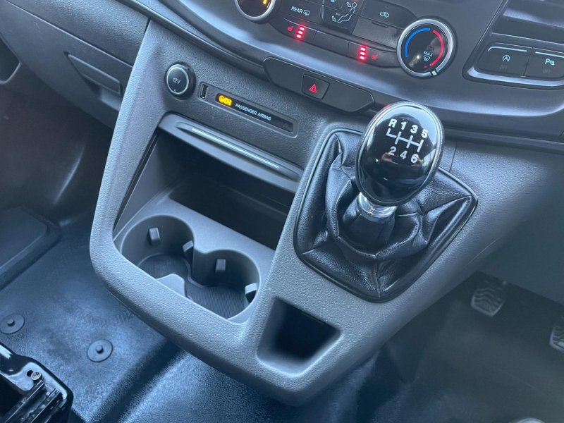 FORD TOURNEO CUSTOM