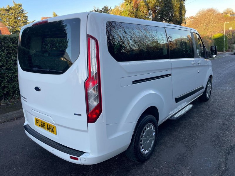 FORD TOURNEO CUSTOM