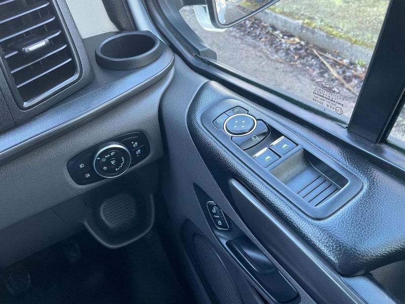 FORD TOURNEO CUSTOM