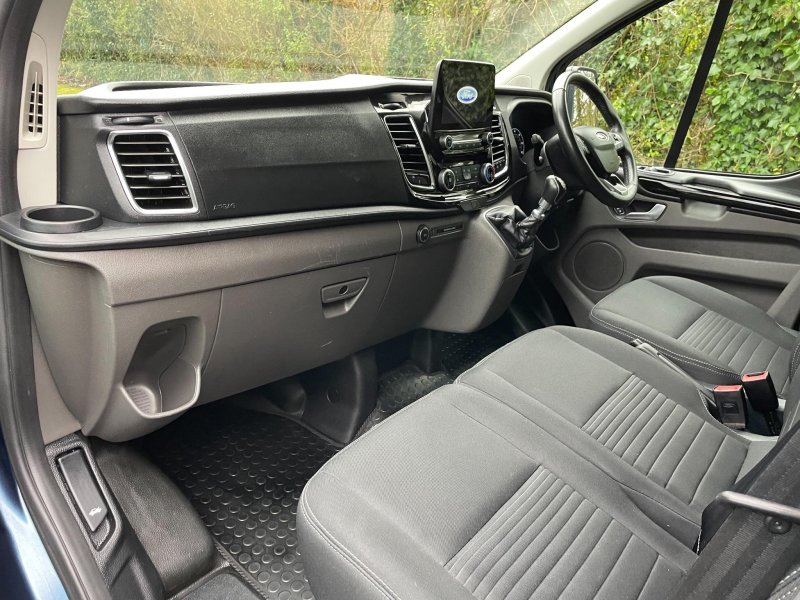 FORD TRANSIT CUSTOM
