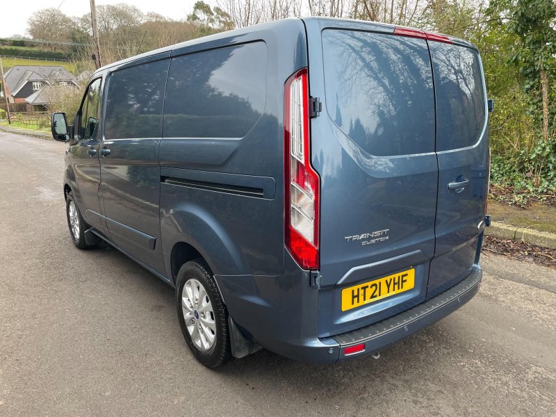 FORD TRANSIT CUSTOM