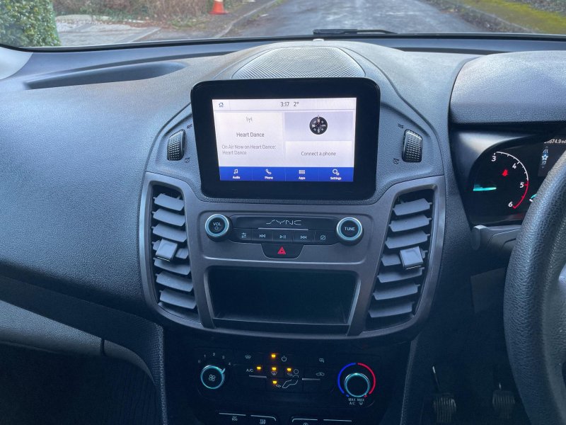 FORD TRANSIT CONNECT