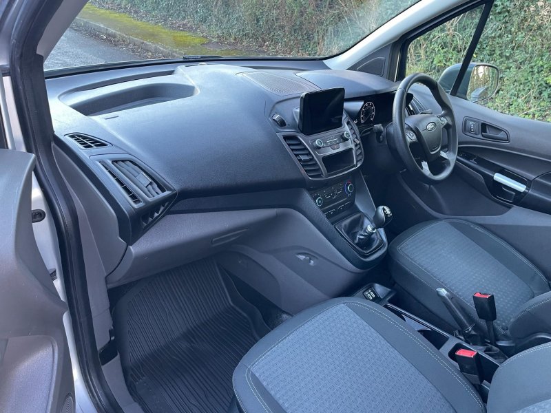 FORD TRANSIT CONNECT
