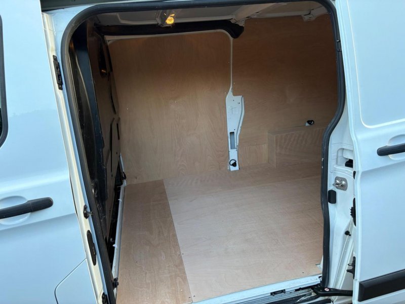 FORD TRANSIT CUSTOM