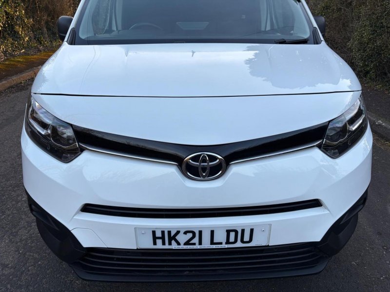 TOYOTA PROACE CITY
