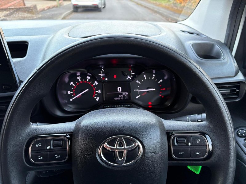TOYOTA PROACE CITY