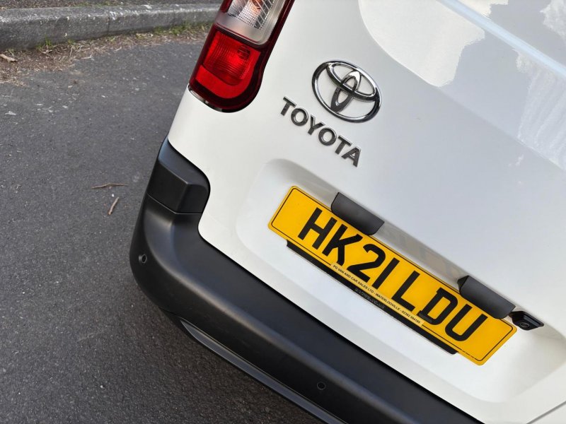 TOYOTA PROACE CITY