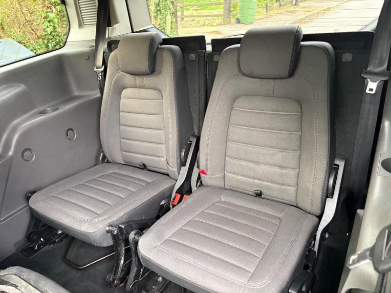 FORD GRAND TOURNEO CONNECT