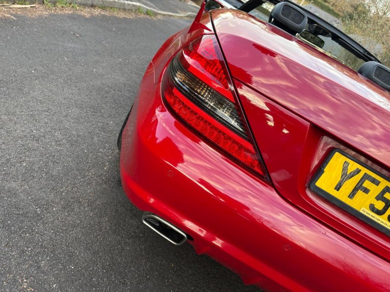 MERCEDES-BENZ SL