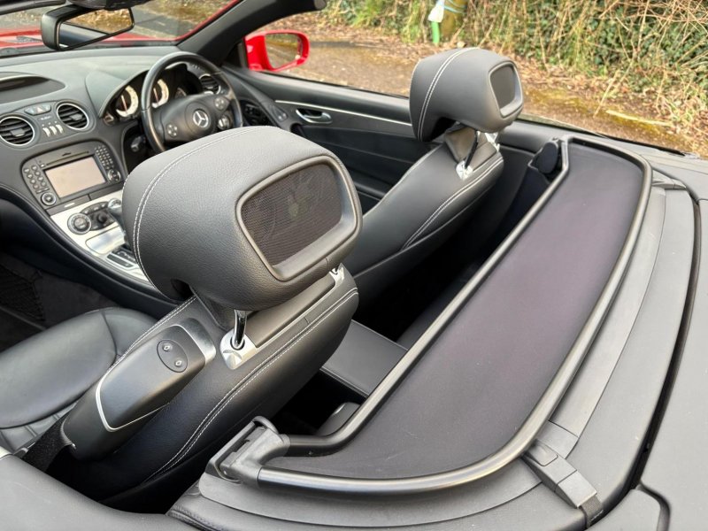 MERCEDES-BENZ SL