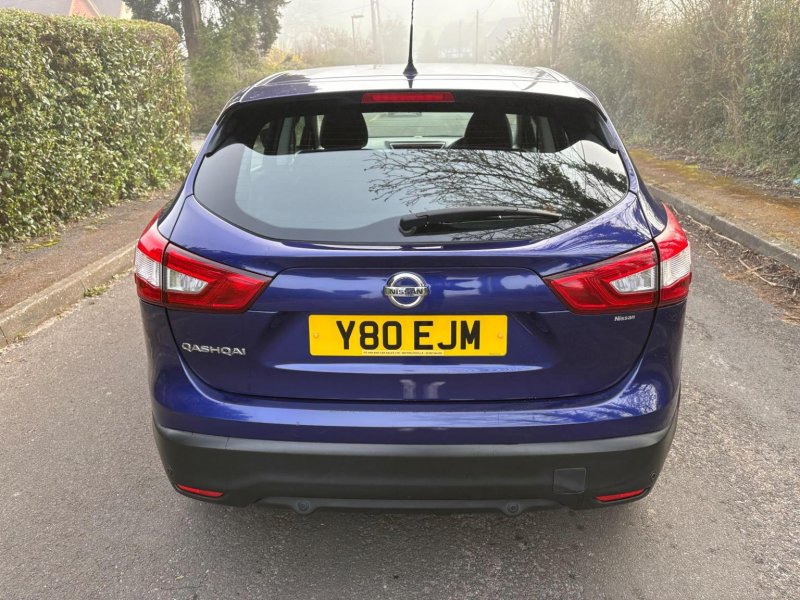 NISSAN QASHQAI