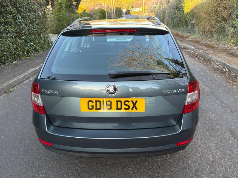 SKODA OCTAVIA