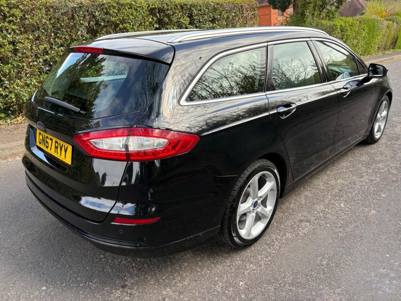 FORD MONDEO