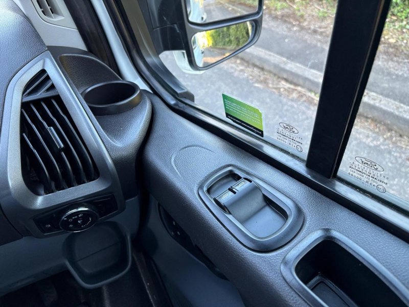 FORD TRANSIT CUSTOM