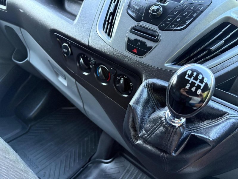 FORD TRANSIT CUSTOM