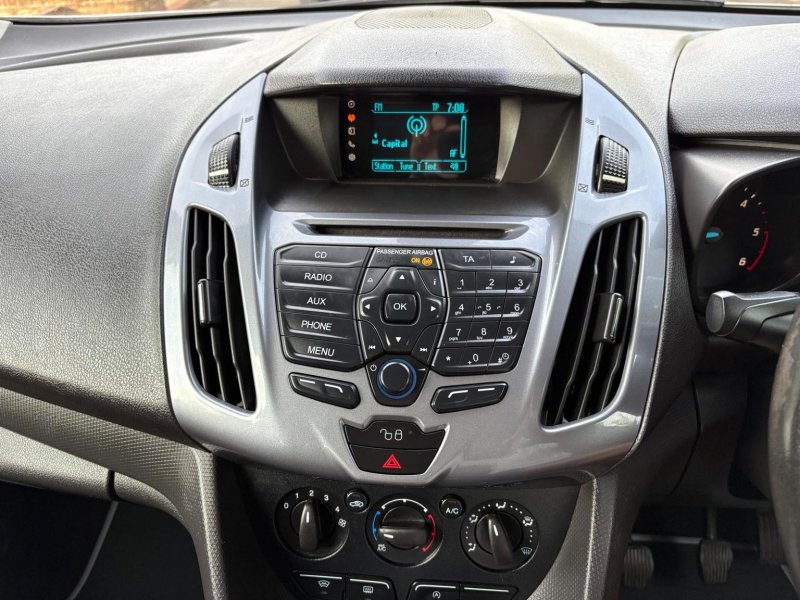 FORD GRAND TOURNEO CONNECT